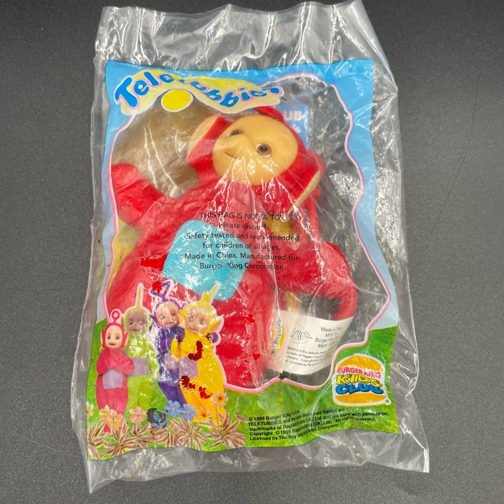 Red Collectors Edition 1999 Teletubbies Hanging Toy